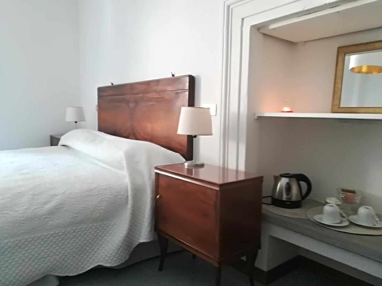 Civico 10 Hotel กุบบีโอ ภายนอก รูปภาพ